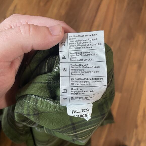 Carhartt Men's L Loose Fit Midweight Chambray Long-Sleeve Plaid Shirt - Green - Picture 5 of 8